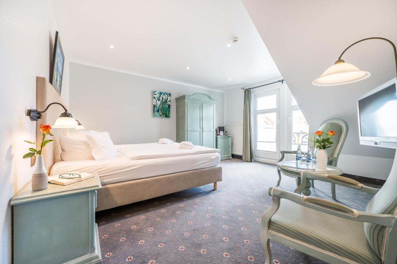 Hotel Villa Neander Binz Extérieur photo
