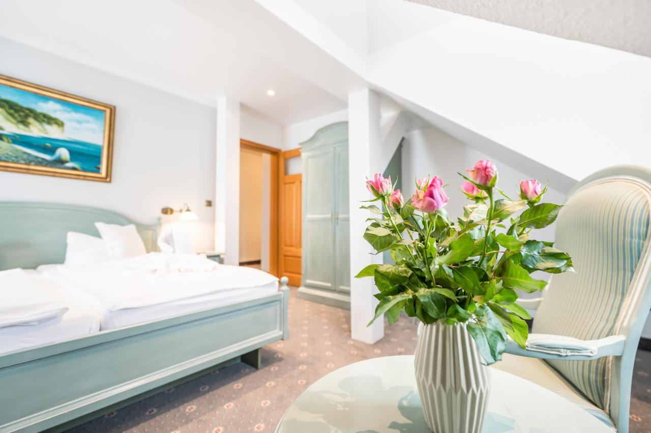 Hotel Villa Neander Binz Extérieur photo