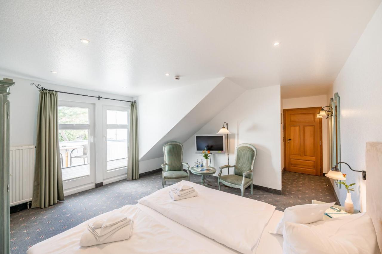 Hotel Villa Neander Binz Extérieur photo