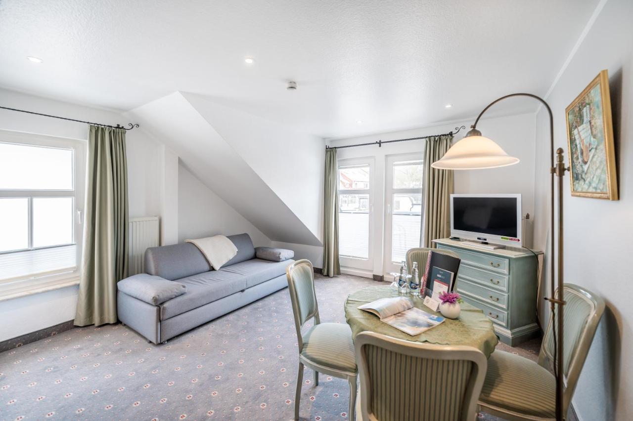 Hotel Villa Neander Binz Extérieur photo
